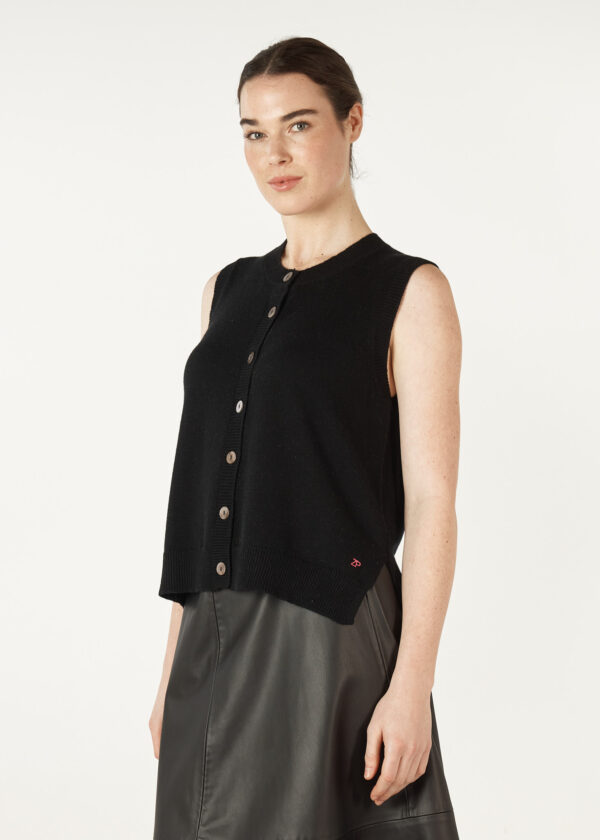 ZAKET & Plover - Essential Button Vest ZP7152 - Black - Image 4