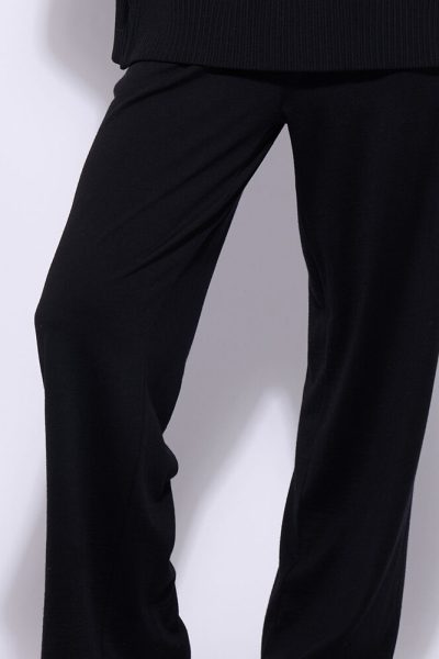 NERIS - Lounge Upgrade Pant SN2709 - Black