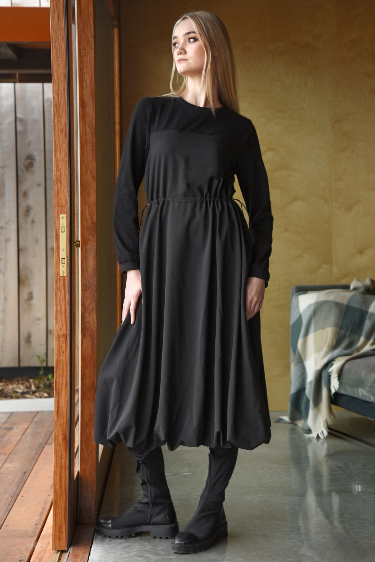 Curate – The Art of Giving Dress – Black - Image 2