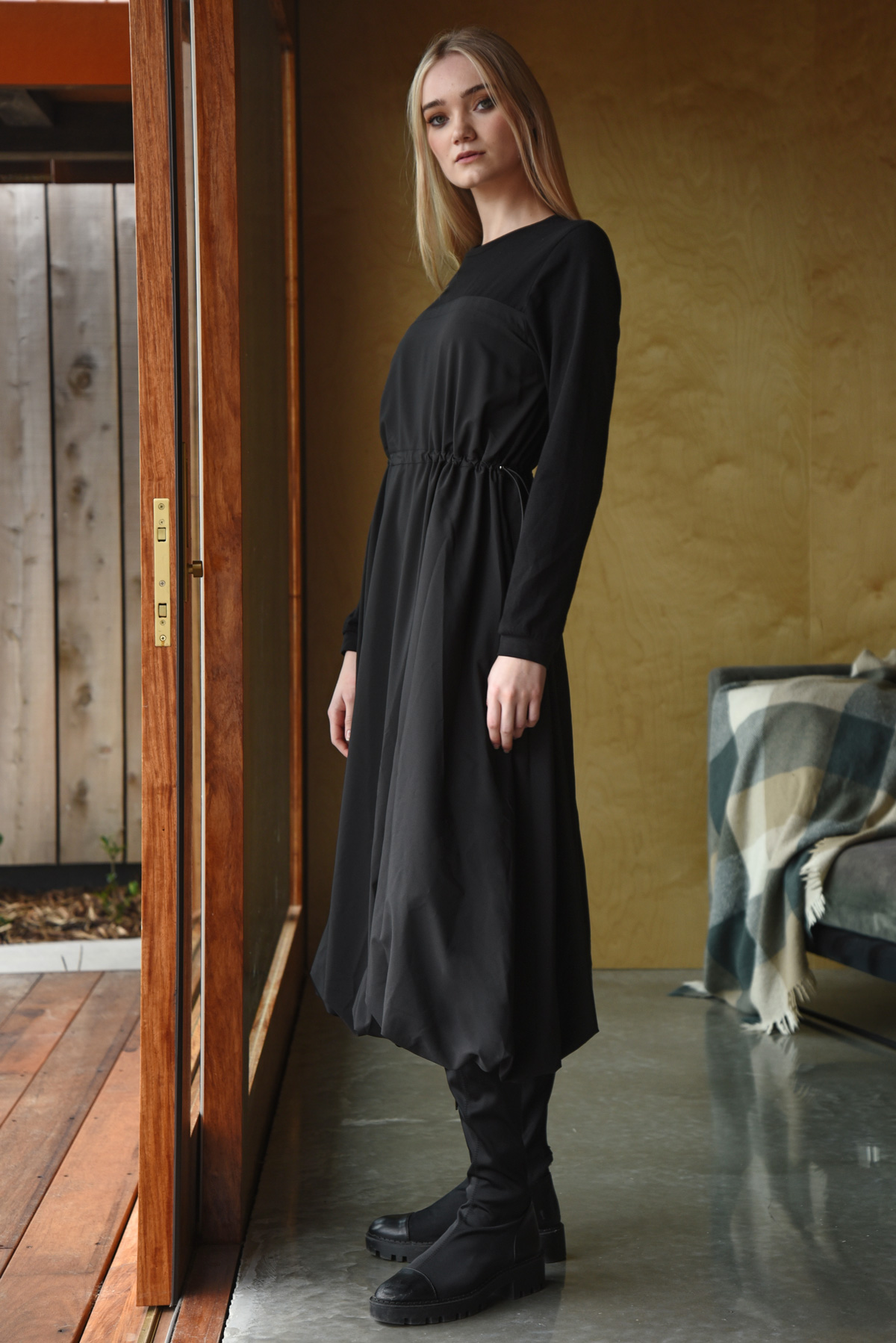 Curate – The Art of Giving Dress – Black