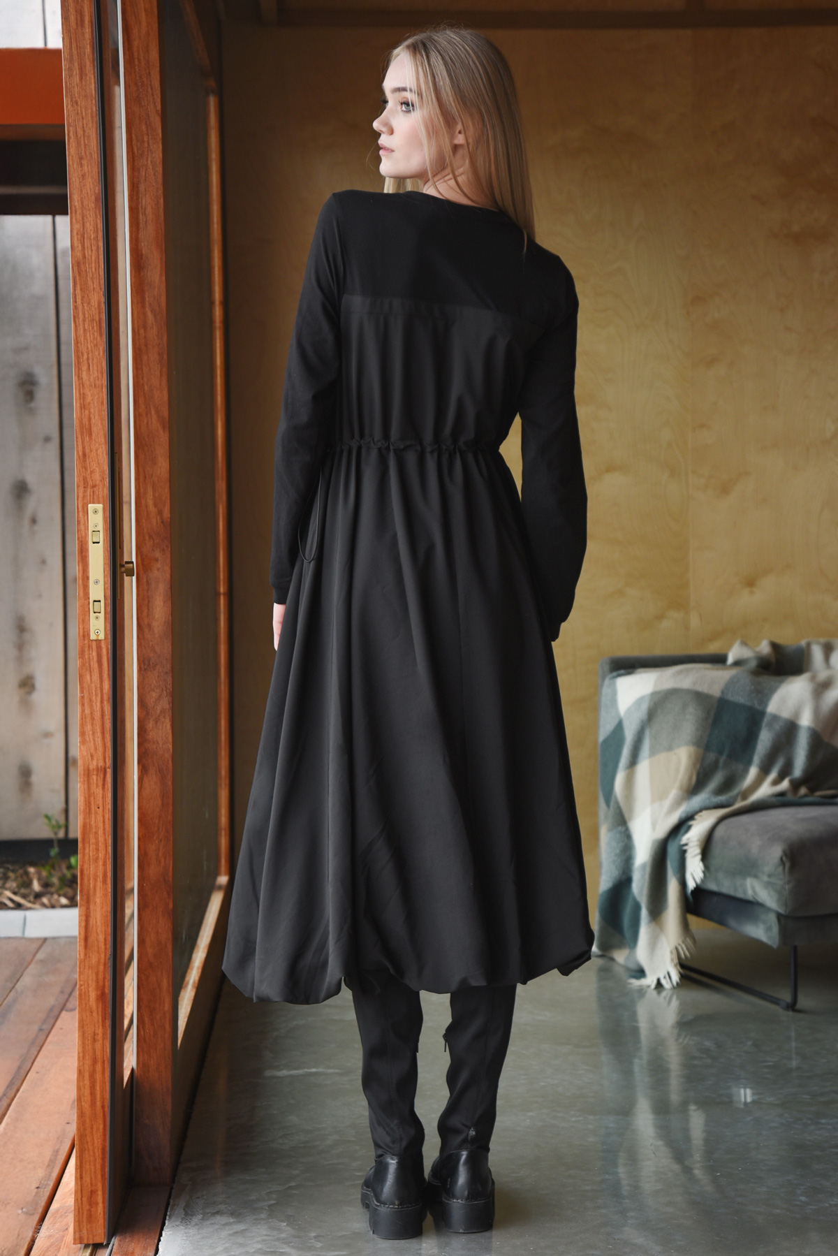 Curate – The Art of Giving Dress – Black - Image 3