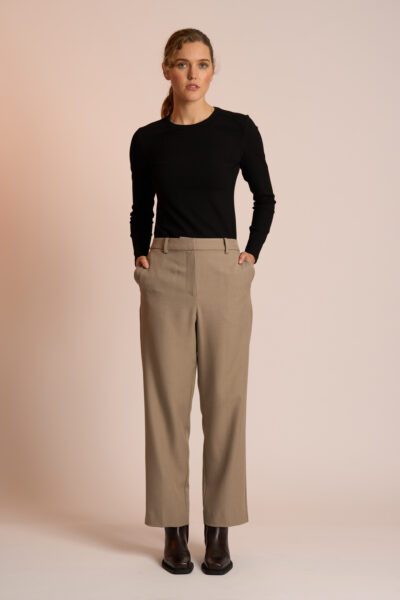 Neris - Arc Top SN2911 - Black